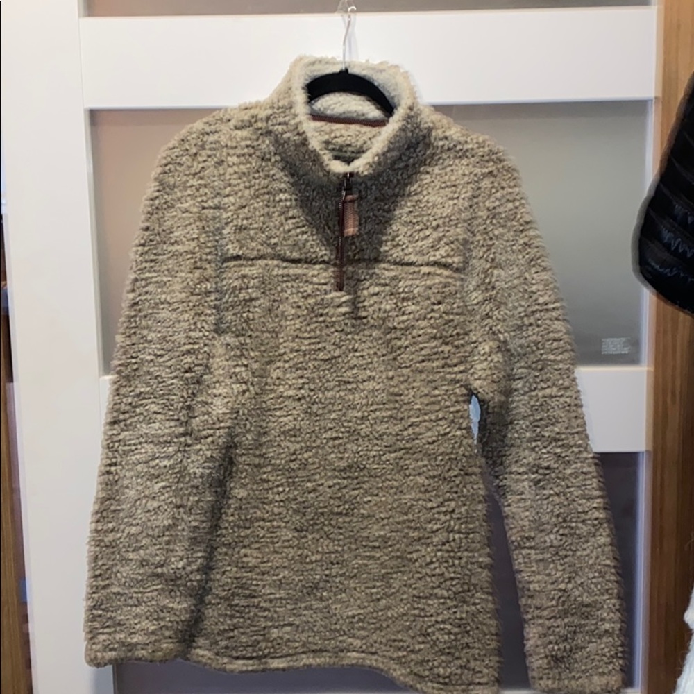 True grit pullover